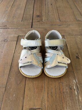 Livie & Luca metallic unicorn leather sandals child 5 hook and loop
